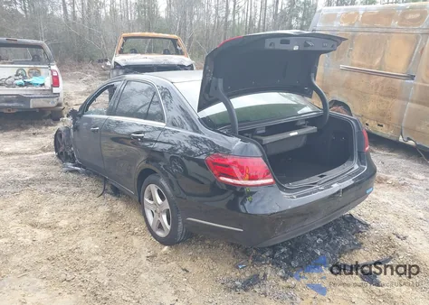 2014 Mercedes-Benz E 350 z USA, uszkodzony, nr VIN WDDHF5KBXEA994970